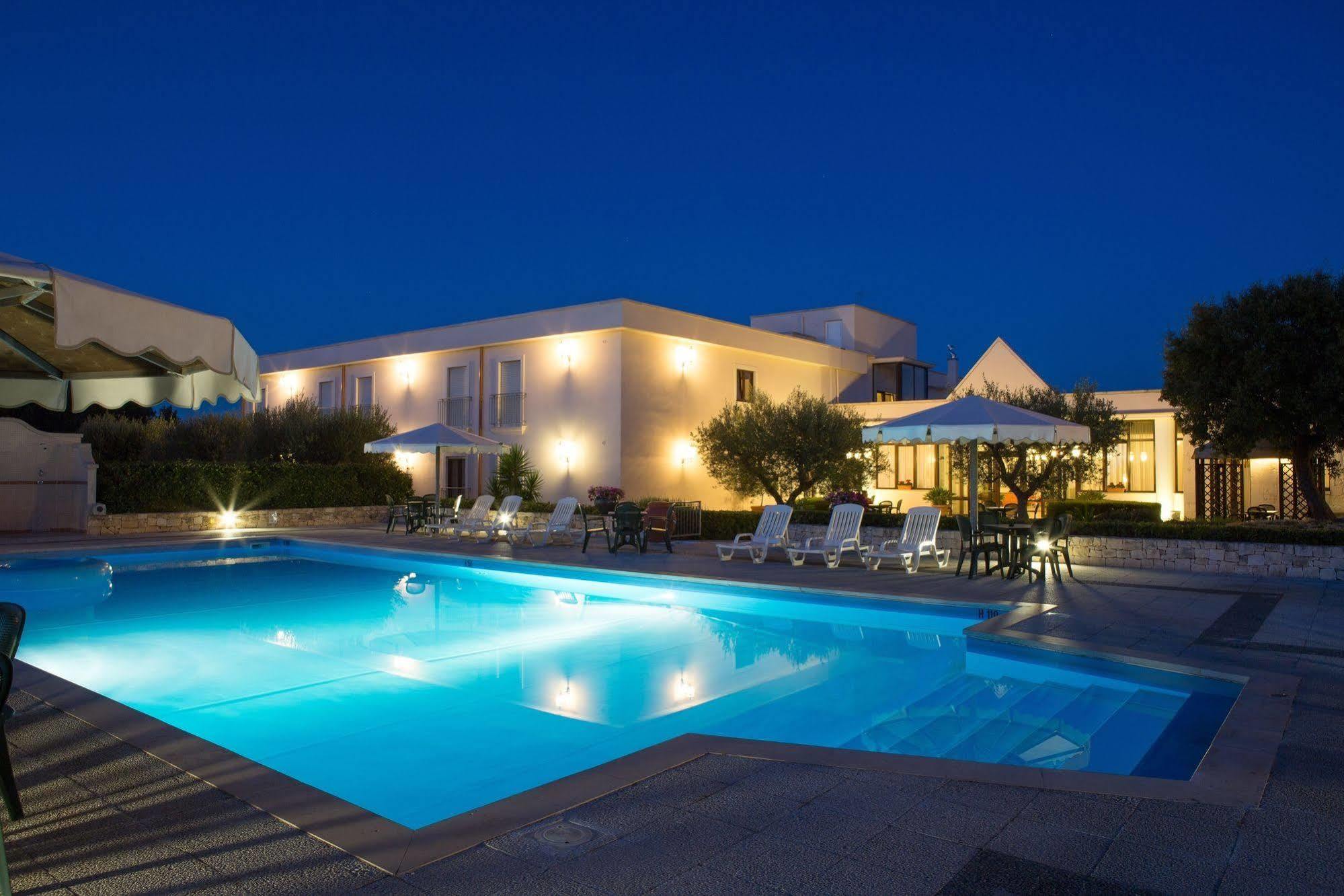 Hotel Ramapendula Alberobello Exterior photo